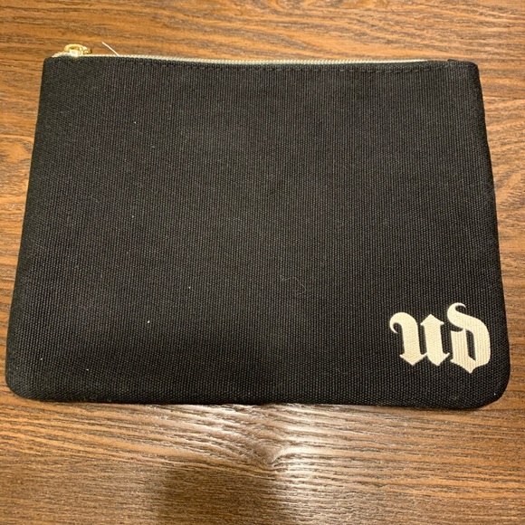 LIMITED EDITION Urban Decay Makeup Bag - Picture 2 of 7